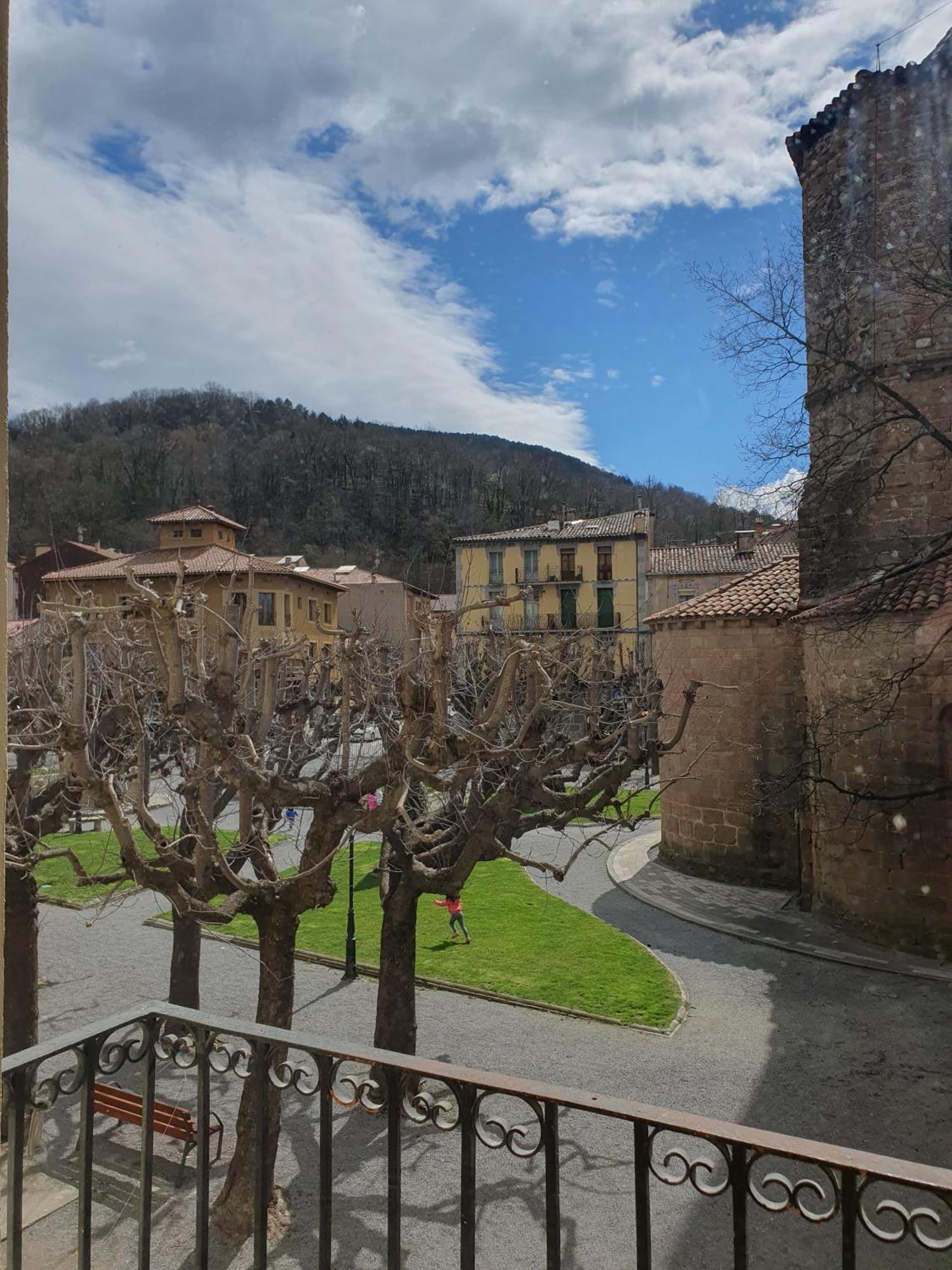 Casa Clotilde - Apartamento Elegante Y Comodo En Sant Joan De Les Abadesses Exteriör bild